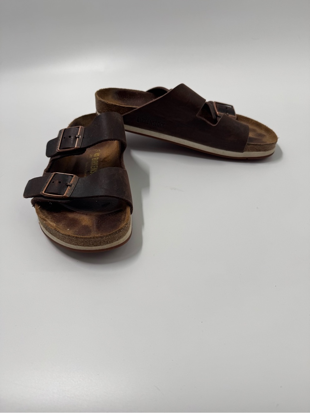 Birkenstock Suede Sandals Size 40 Damage on right front of shoe
